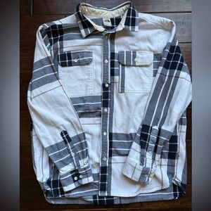 The North Face Flannel Shirt Jacket or Shacket Blue and White